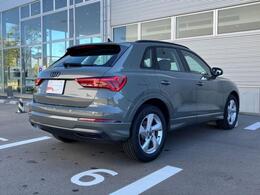 ドイツ本国の厳しい安全基準と最新技術に基づく、安心のメンテナンスプログラム。愛車とドライビングをご堪能頂くためのプログラムです。