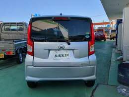 衝突警報！衝突軽減ブレーキ！車線逸脱警報！誤発進進抑制機能！先行車発進お知らせ！オートハイビーム！プライバシーガラス！ドアバイザー！ETC！ステアリングリモコン！内外装とってもキレイ