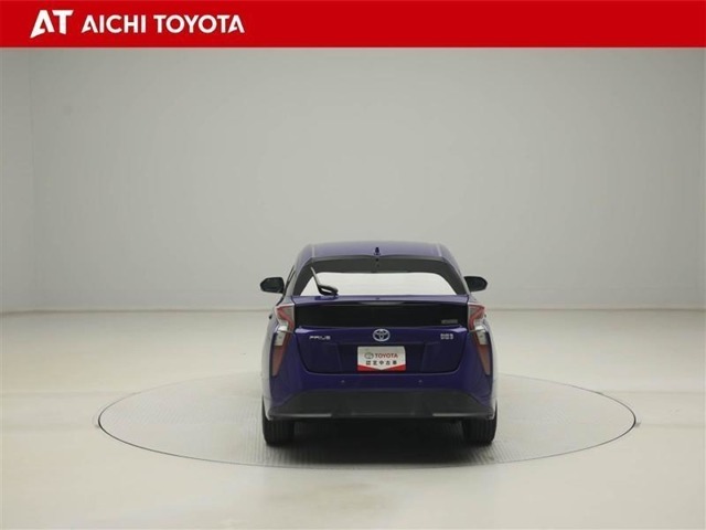 ハイブリッド車を買うならトヨタの『TOYOTA認定中古車』！保証は、初度登録年月より起算して10年間、累計走行距離20万キロ迄。更に、ロングラン保証が1年付で安心安全です♪