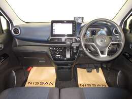 明るく伸びやかな空間・全方位で視野が広く、気持ちが良く運転もしやすい♪