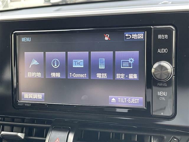 【ナビ】各種オーディオメディアをお楽しみいただけます。自分の現在地を確認できる事と目的地までのルート案内できます。ドライバーはモニター上に映し出された地図で確認することができます。