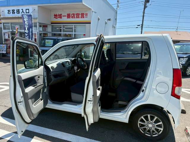 ☆東京海上日動火災☆損保ジャパン日本興亜☆三井住友海上☆あいおいニッセイ同和損保☆大手損保代理店として、比較可能！万が一の事故対応にも自信有り！営業・事務・フロントまで、スタッフ全員が有資格者！