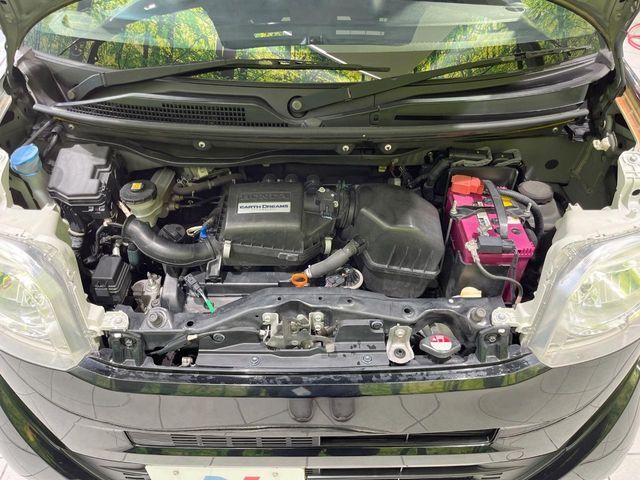 親切・丁寧な専門メカニックスタッフが応対！・車検・点検整備・事故等の修理などアフターサービスも安心。お車のカスタマイズもネクステージのサービススタッフまでご相談ください！