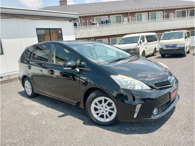 展示車輌は全て走行距離実走行の中古車です。※メーターの改ざんは行いません。