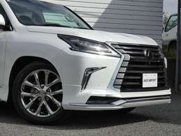 メッキ部やレンズ部の輝きも美しく、保管状態も素晴らしいお車で御座います！