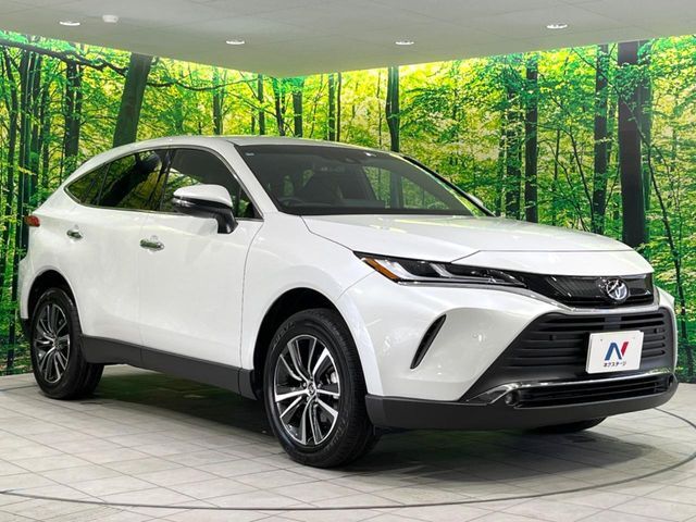 大好評のボディコーティング「弾スプラッシュコート」もご納車までに施工可能。通常のガラスコートと異なる、耐久年数6年の無機質ガラスコーティングが、ボディをキレイな状態に保ってくれます。