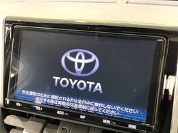 【純正9インチナビ】人気の純正ナビを装備。オーディオ機能も充実しており、Bluetooth接続すればお持ちのスマホやMP3プレイヤーの音楽を再生可能！毎日の運転がさらに楽しくなります！！