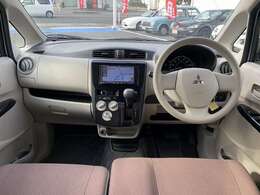 メモリーナビTV　Bluetooth　バックカメラ　ETC　シートヒーター　キーレスエントリー　横滑り防止機能　ベンチシート　ヘッドライトレベライザー　オートリトラミラー　バイザー　フロアマット　試乗OK