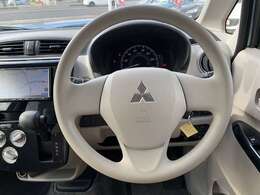 メモリーナビTV　Bluetooth　バックカメラ　ETC　シートヒーター　キーレスエントリー　横滑り防止機能　ベンチシート　ヘッドライトレベライザー　オートリトラミラー　バイザー　フロアマット　試乗OK