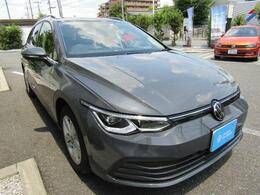 車両装備NAVI，ETC，安全装備，バックカメラ，LEDヘッドライト，電動テールゲート，16AW