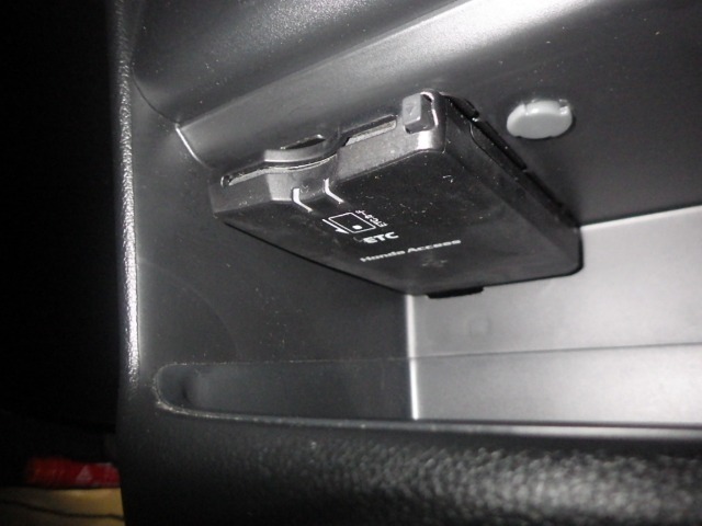 ETC付！高速道路の料金所はキャッシュレスで通過です！サービスエリア等にあるスマートインターの出入りも利用可能でとっても便利☆ご納車後すぐにお使い頂けるようセットアップしてのお渡しとなります。