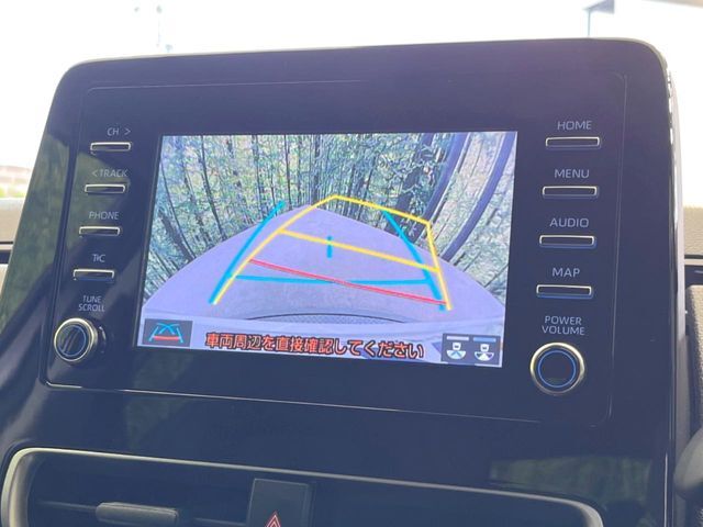 【バックカメラ】駐車時に後方がリアルタイム映像で確認できます。大型商業施設や立体駐車場での駐車時や、夜間のバック時に大活躍！運転スキルに関わらず、今や必須となった装備のひとつです！