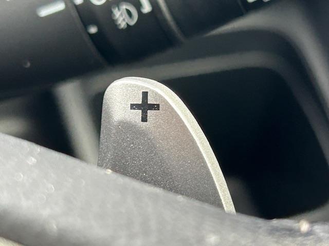 【運転席操作部】快適なドライブを楽しむための機能が装備されています！運転席から触れるので、使いやすいです！除菌プランいれていただくと、さらに清潔で安心していただけます！