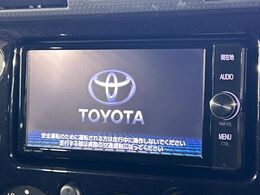 【純正ナビ】人気の純正ナビを装備。オーディオ機能も充実しており、Bluetooth接続すればお持ちのスマホやMP3プレイヤーの音楽を再生可能！毎日の運転がさらに楽しくなります！！