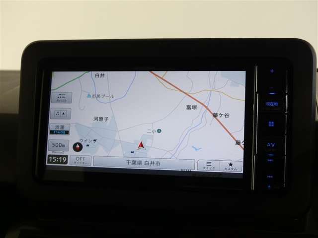 フルセグTV対応7インチナビ。Bluetoothにも対応していますので貴方のドライブをしっかりサポートします。