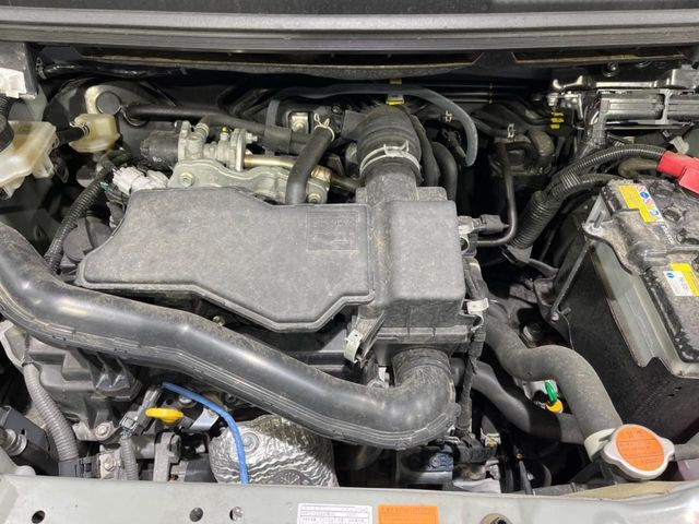 親切・丁寧な専門メカニックスタッフが応対！・車検・点検整備・事故等の修理などアフターサービスも安心。お車のカスタマイズもネクステージのサービススタッフまでご相談ください！