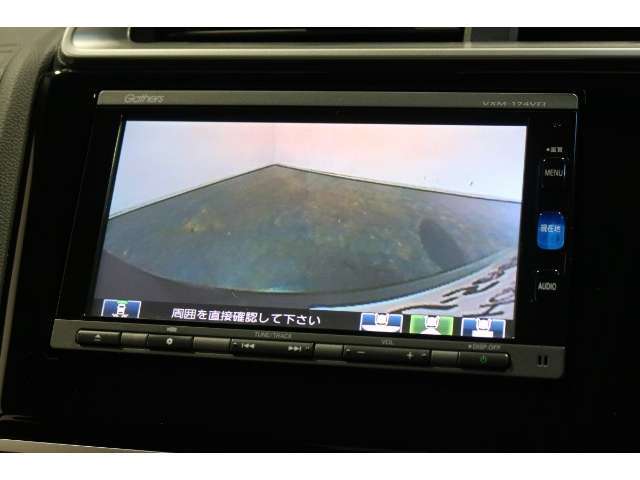 ◆◆バックカメラの画像です。車庫入れの安心感がアップしますね☆