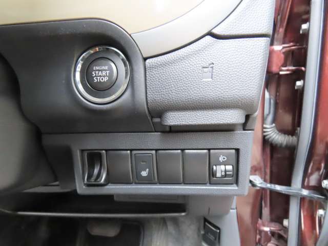 店頭に無い車をお探しの場合は、予約注文も承ります！全国から全力でお探ししますのでお気軽にご相談ください！！又、お車によっては外部保証も有料でご用意しております。詳しくはお問い合わせ下さい！