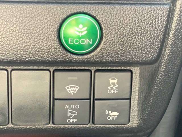 お問い合わせ頂いた車輌以外にも多数ご用意しております。お客様のご希望に近い在庫車をグループ店の中から探し出してご紹介致します！！インターネット物件以外の車輛もお気軽にお問い合わせ下さい！！