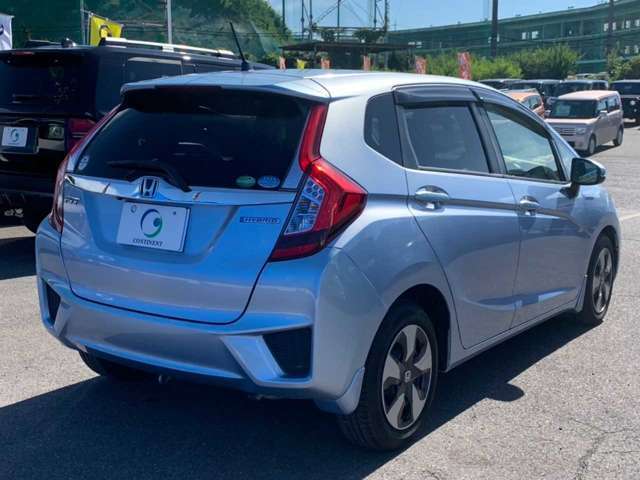 コンチネントで購入のお車はオイル交換5回無料+葉書持参でその後も無料！