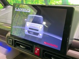 【純正10型ナビ】人気の純正ナビを装備。オーディオ機能も充実しており、Bluetooth接続すればお持ちのスマホやMP3プレイヤーの音楽を再生可能！毎日の運転がさらに楽しくなります！！