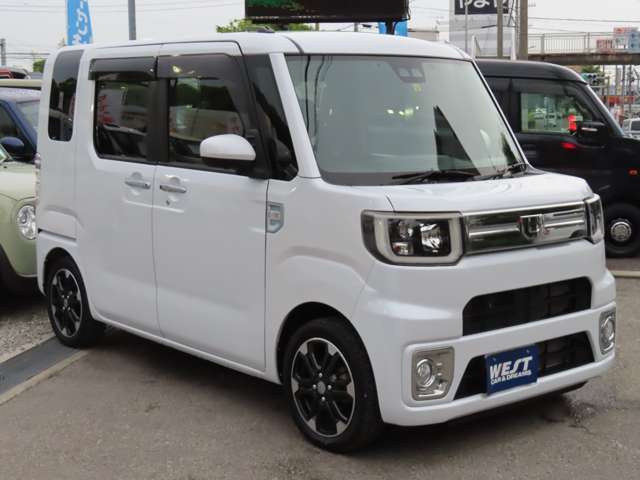 在庫展示場は第二神明『大蔵谷インター』下車、直進3分。　阪神高速北神戸線『永井谷インター』下車、約8分。　　最寄駅はJR明石駅・地下鉄伊川谷駅になります。　ご希望の方は駅まで無料送迎致します！！