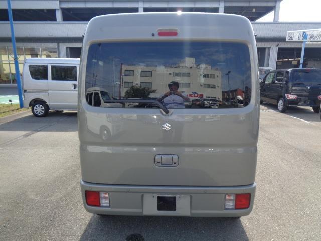 お客様にぴったりなおクルマをお選びいただけますように様々な展示車をご用意しております！是非他の車両もご覧になってください♪スズキ自販近畿の中古車取り扱い店舗は大阪府内に10店舗ございます。