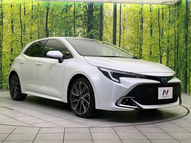 大好評のボディコーティング「弾スプラッシュコート」もご納車までに施工可能。通常のガラスコートと異なる、耐久年数6年の無機質ガラスコーティングが、ボディをキレイな状態に保ってくれます。