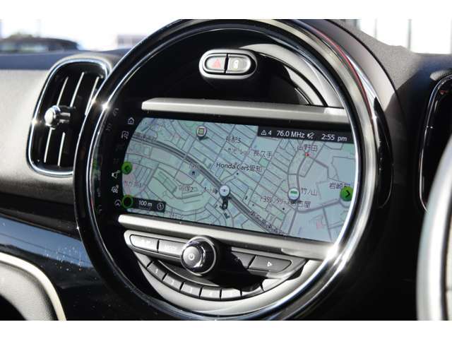 HDDナビ：8.8インチのワイドディスプレイ・20GBのミュージックサーバー・Bluetooth・オーディオストリーミング・ハンズフリーフォン・ボイスコントロールシステム※テレビは見れません※