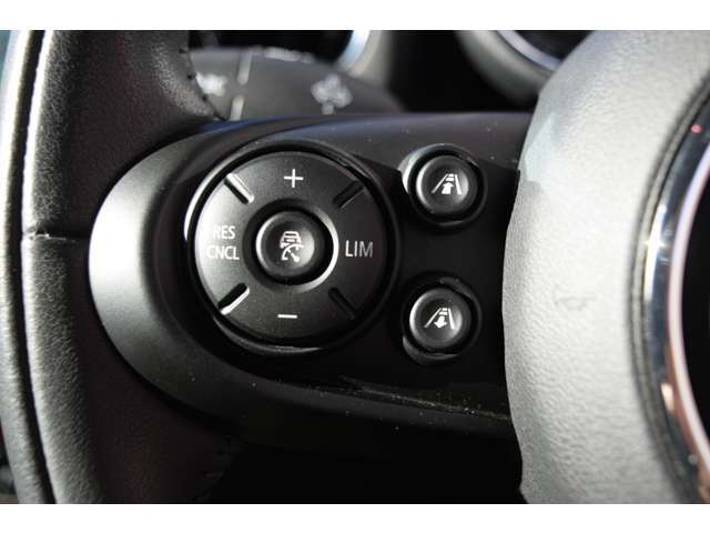 アクティブクルーズコントロールなので追従してくれます！