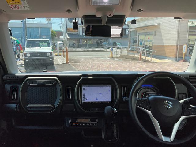 見晴らしの良い運転席です