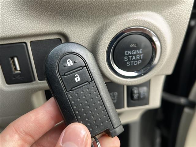 【付属品】このクルマ限定で使える装備品が付いています！使い方などはぜひ実際に店舗にお越しいただき、専門スタッフにお尋ねください！