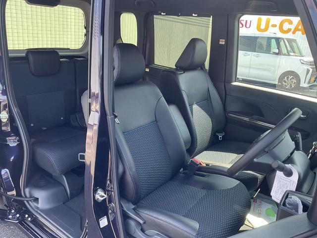 運転席も広々です◎