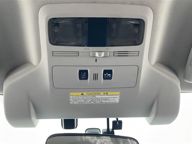 店舗にて現車の確認もいただけますので、お電話で在庫のご確認の上、是非ガリバー黒部店までご来店くださいませ！！！