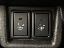 【シートヒーター】寒い日に重宝するシートヒーター！エアコンより早く温まってくれるので寒がりの人も安心ですね♪エアコンの温風は乾燥するから苦手、という方にもをおすすめです。