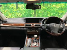 グループ総在庫数約30，000台！！全国の系列店からメーカー・車種問わずご紹介出来るので、あなたにピッタリのお車が見つかるはずです♪まずはお問い合わせ下さい☆