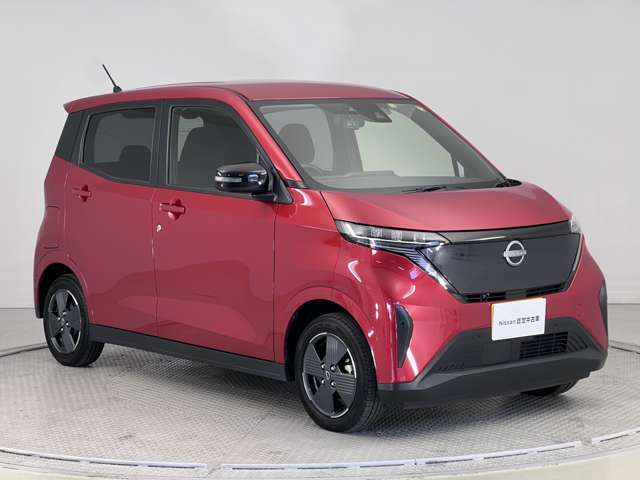 【車両状態証明書】査定協会公認のプロの検査員が公平かつ確かな基準で検査を実施。車両評価をもとに、安心しておクルマをお選びいただけます。