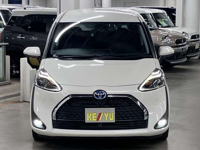 自社陸運局指定工場完備！国家資格車検検査員資格を持った整備士による整備。走行に関係のない所も不具合箇所があれば修理してお渡しいたします。