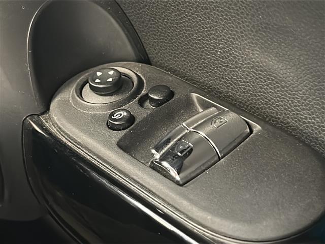 ◆こちらに掲載されている車両以外にも展示車両は多数ございます。色違い、グレード違い、多少ご希望に添えない場合も一度ご連絡いただければと思います。すぐにご希望の車両をお探しいたします。