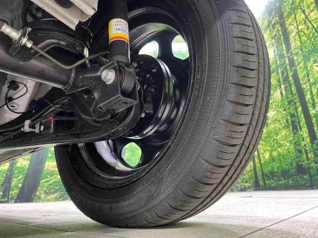 お車を安心してお乗りいただく為には、足回りの定期点検が欠かせません。サービスサポート（有償保証）では無料点検もご提供しており、安心のカーライフをお過ごしいただけるサポート体制が整っています。