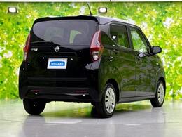 全国に店舗を展開しているのでどこでもお取り寄せが可能です！この車が気になるけど遠方だから・・・と諦める必要はありません！※別途陸送費が必要です。