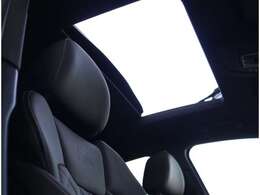 ■哲学■ドライバーの心をあらゆる場面で揺さぶる革新的な価値を提供する。それこそがAudiの目指すテクノロジーの本質です。