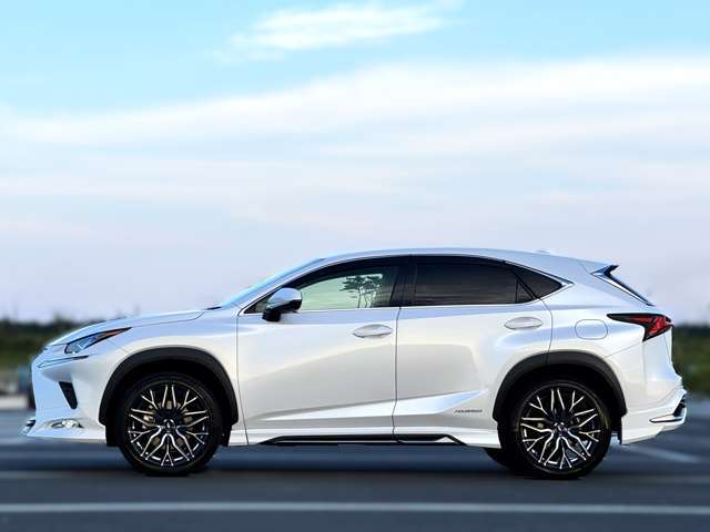 ★車検　令和9年6月までたっぷり車検残もあり、お買い得となっております★