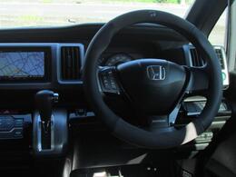 内装・外装ともにとてもキレイな一台！両側パワースライドドアをはじめ、SDナビ、フルセグTV、バックモニターにHID、ETCなどなど装備も充実！