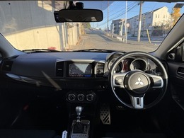 修復歴無し・禁煙車・ナビTV・CD・DVD・ドラレコ・RYAS鍛造18インチアルミ・ブレンボキャリパー・レカロセミバケ・パドルシフト・SSTツインクラッチ・ラリーアートヒートプロテクター・スマートキー