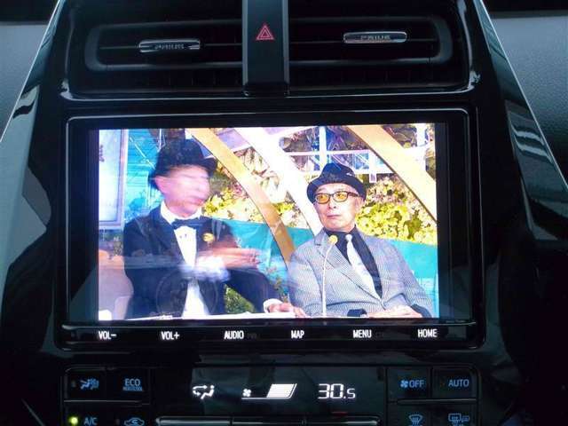 疲れを感じたら車を止めてテレビを見ながら休憩してはいかがでしょう