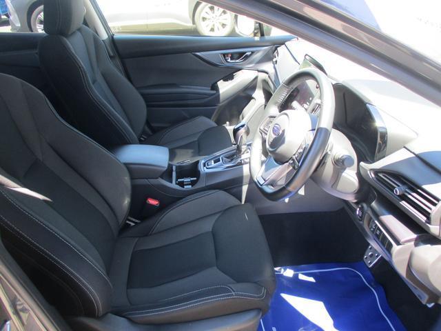 SUBARU認定中古車では、気持ちよくお乗りいただくために全車に“まごころクリーニング”を実施しています。