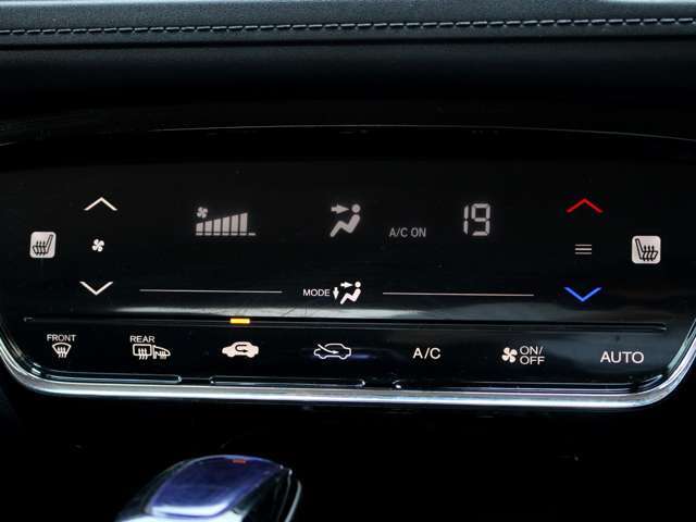 カーセブンは自動車買取サービス顧客満足度にて「最優秀賞」を受賞いたしました！下取り車も安心してご売却ください！