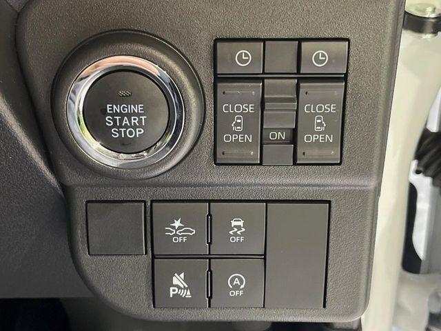 【両側パワースライドドア】スマートキーや運転席のスイッチで後席両側スライドドアの開閉が可能♪電動だから力を入れてドアを開ける必要が無く、小さなお子様でも簡単に開け閉めでき快適です♪