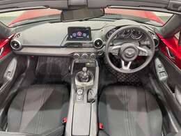 【インパネ全体】『インパネ全体』の画像になります。写真の内容に関してご不明点、ご質問等がございましたらお気軽にガリバー店舗までお問い合わせください。